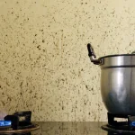 Duvardaki Yağ Lekesi Nasıl Çıkar